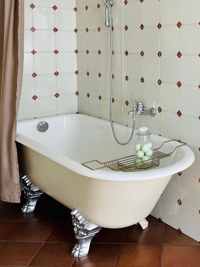 Ti Vengo A Cercare Bed & Breakfast Castellaro  Exterior foto